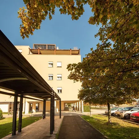 Housmart San Lazzaro Salvo D'acquisto 16
