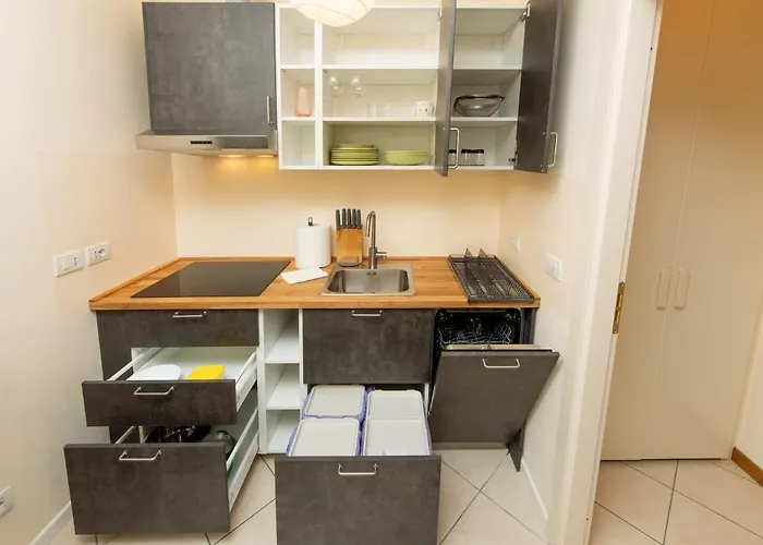 Housmart San Lazzaro Salvo D'acquisto 16 아파트 *