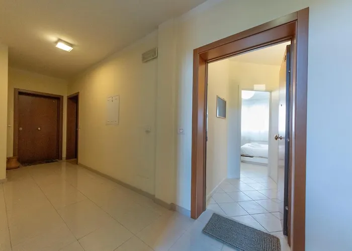 Housmart San Lazzaro Salvo D'acquisto 16 아파트 *